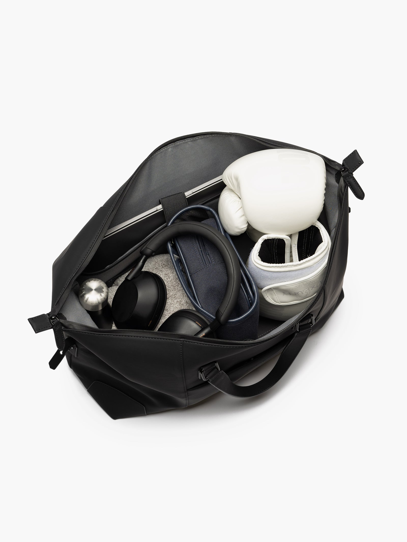 Maverick & Co Vista Waterproof Weekender | Black